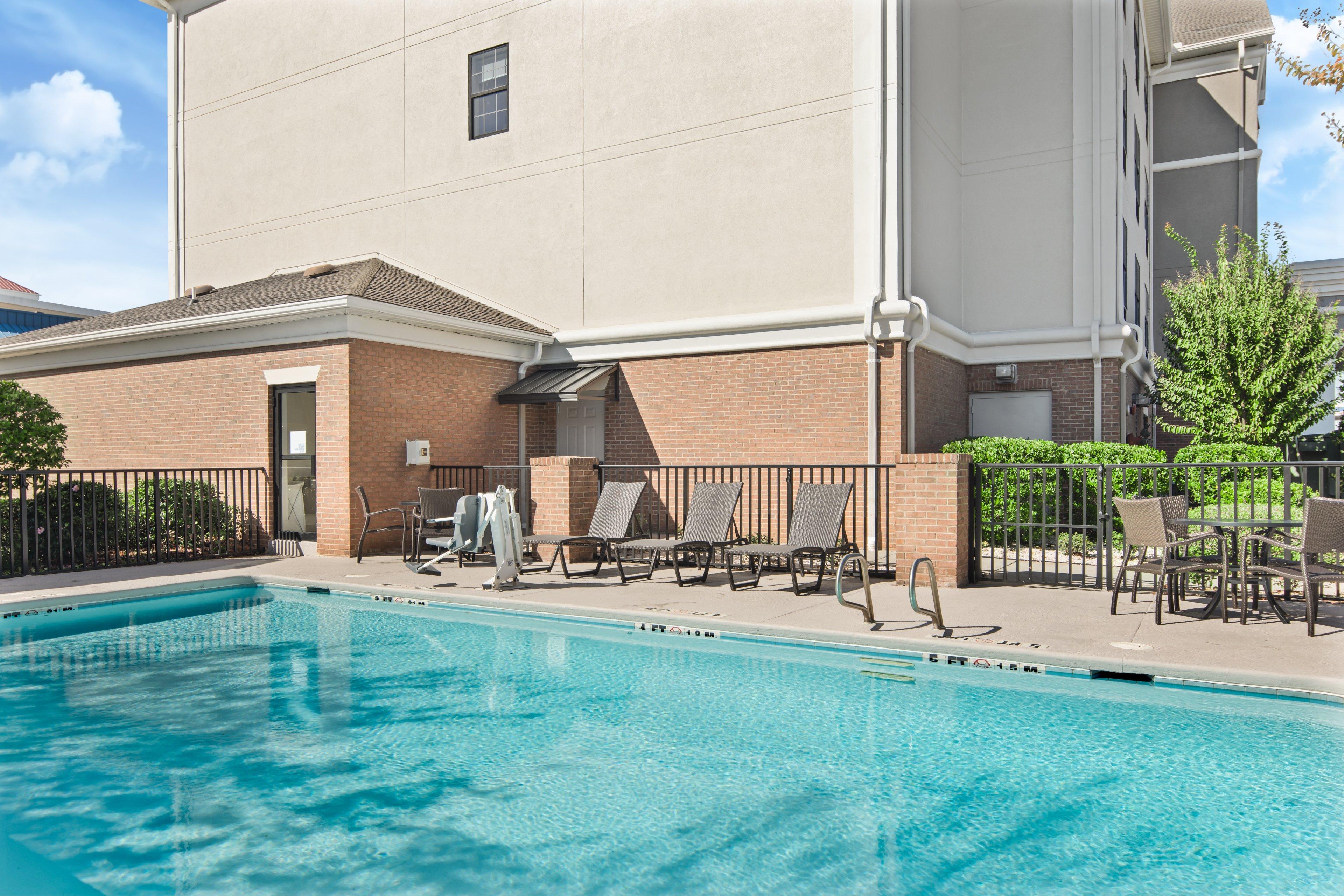Holiday Inn Express Hotel & Suites Byron By Ihg Exterior foto
