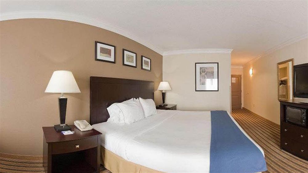 Holiday Inn Express Hotel & Suites Byron By Ihg Exterior foto